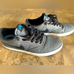 Nike SB Check Solarsoft Canvas sneakers size 9.5